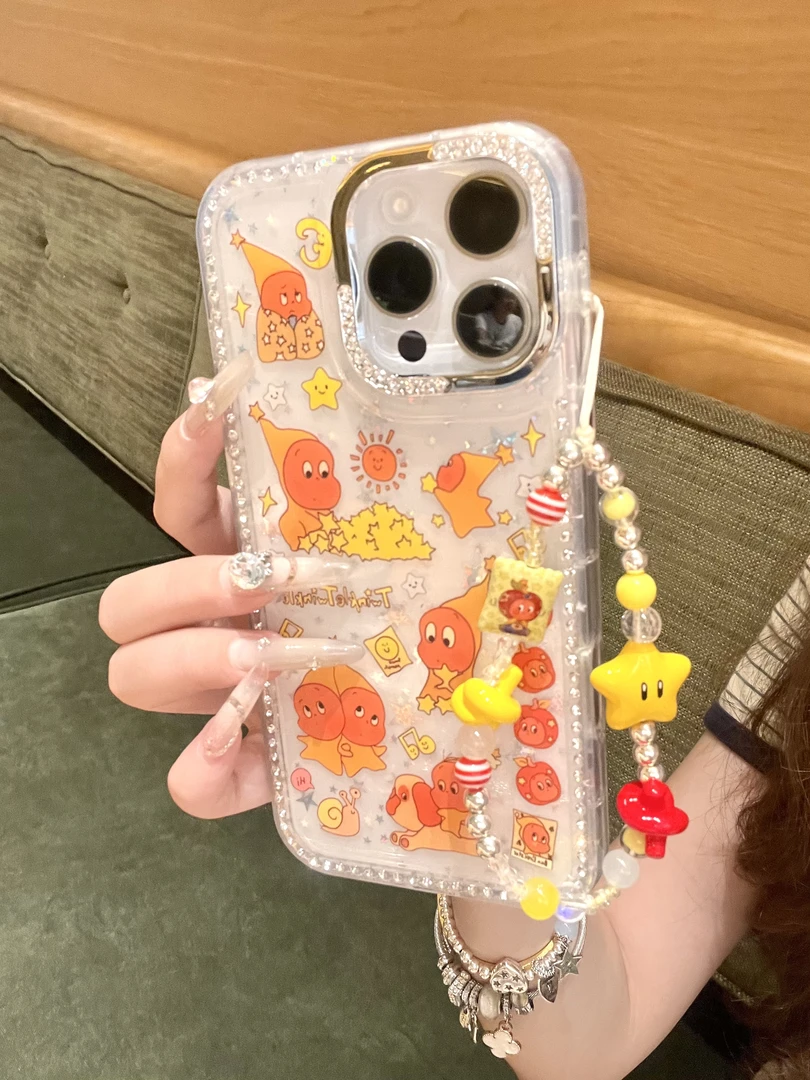 【自带相机保护按键】可爱星星人适用苹果16/15/14/13防摔手机壳