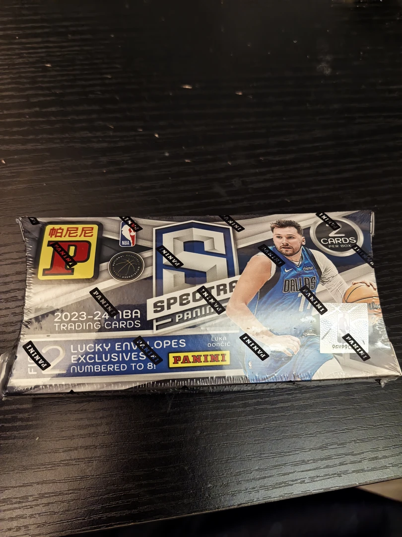 2023-24 帕尼尼光谱信封，每盒两个八编，盲盒