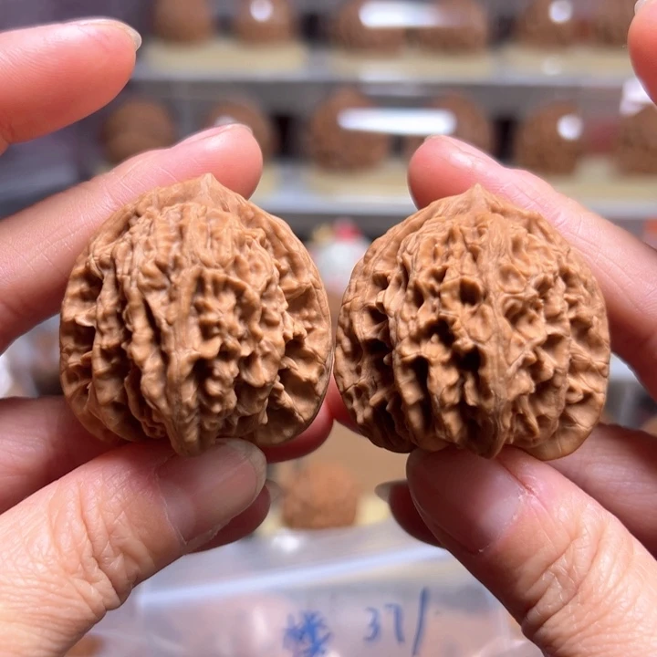 把件文玩核桃福利对 虎头39