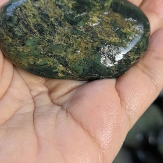 石材萌***事藏玉药王石原石手把件