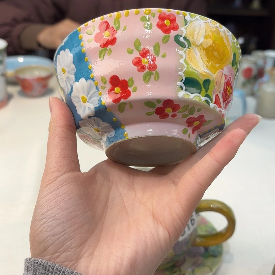 瓷片兔兔好可爱呀