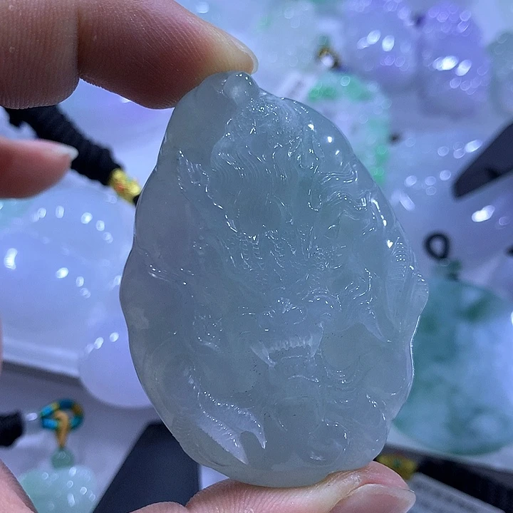翡翠未镶嵌颈饰天然翡翠A货吊坠