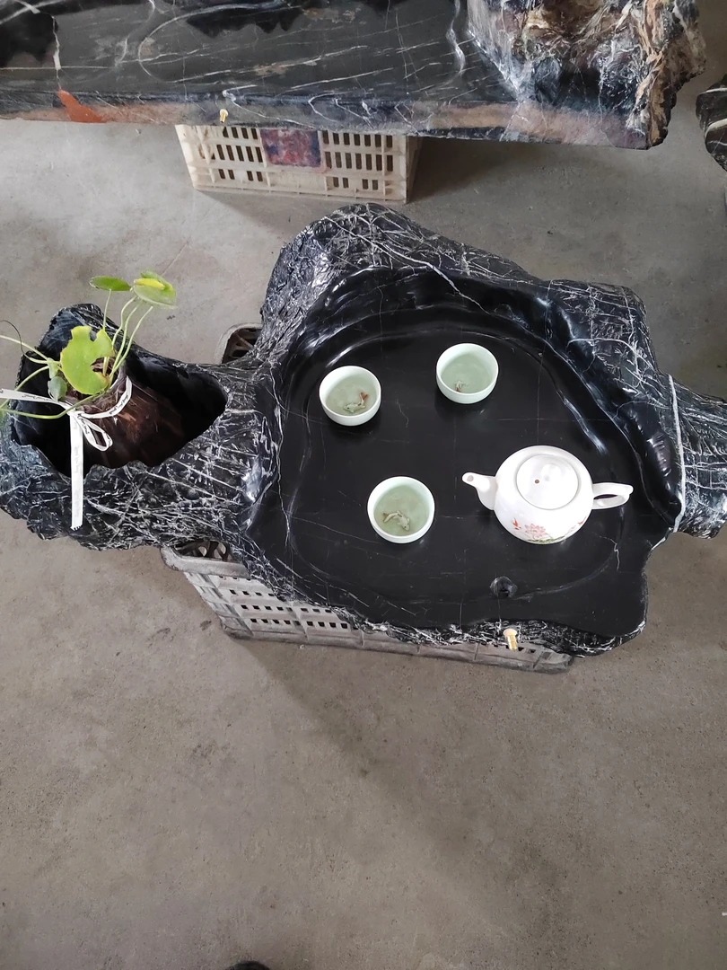 灵璧石，磬石茶盘，喝茶，赏石，养鱼，为一体