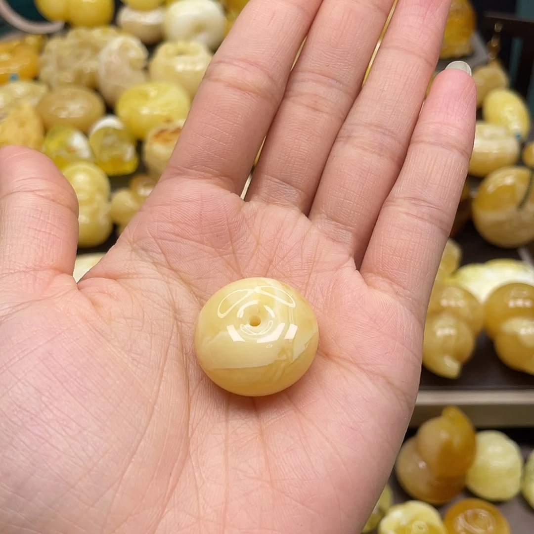 蜜蜡裸石未镶嵌嘟蜜蜡