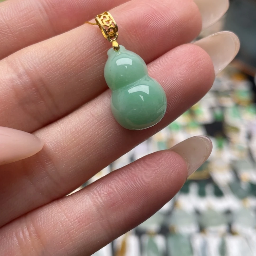 翡翠银S925镶嵌颈饰