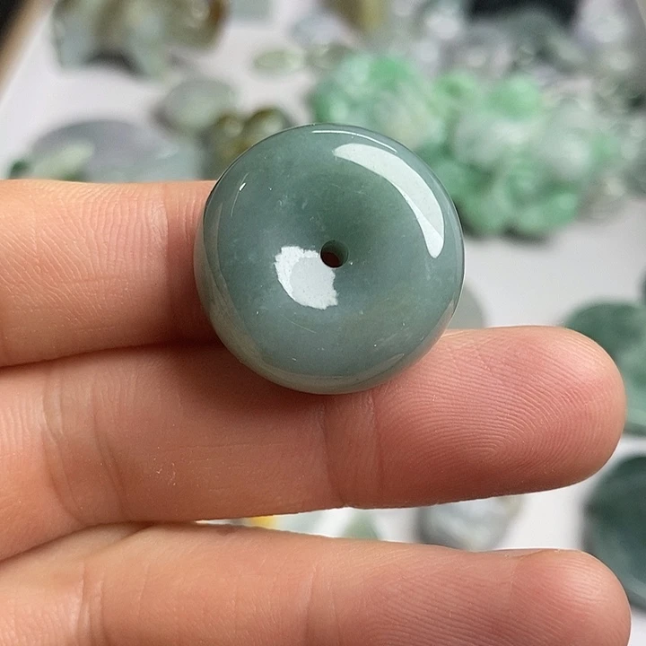翡翠未镶嵌颈饰天然翡翠