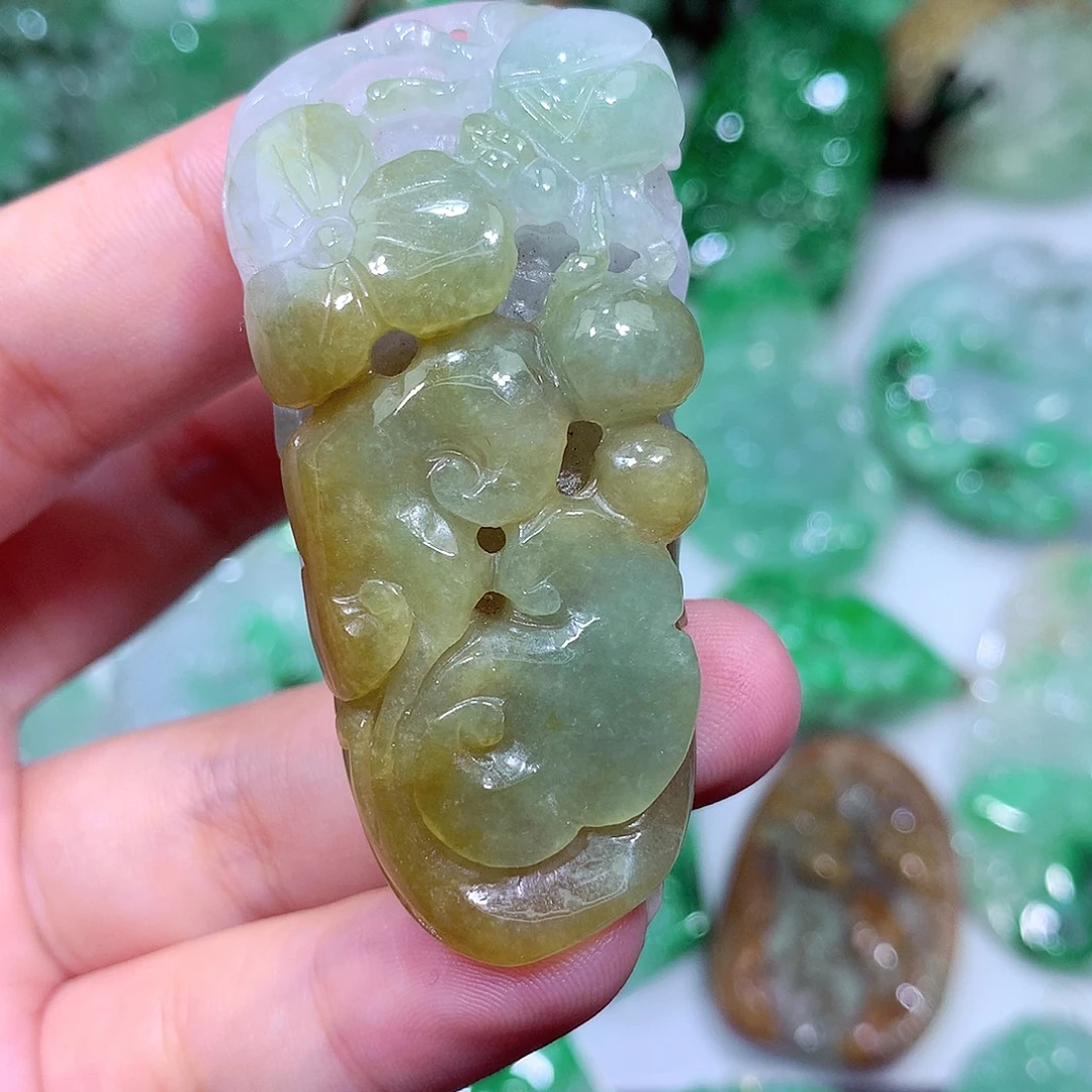 翡翠未镶嵌吊坠(不含链)