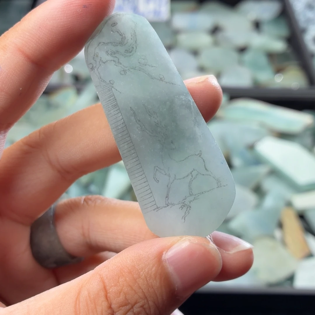 定制翡翠未镶嵌天然缅甸翡翠a货糯冰左右片料