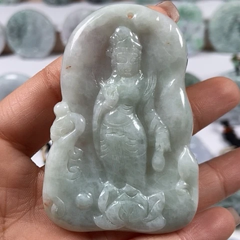 翡翠颈饰未镶嵌观音福利