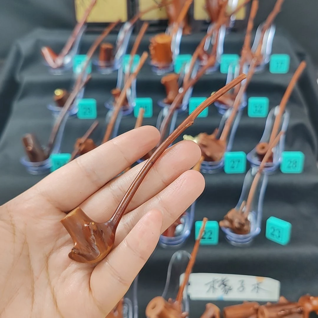 贵州檬子木烟斗一物一拍