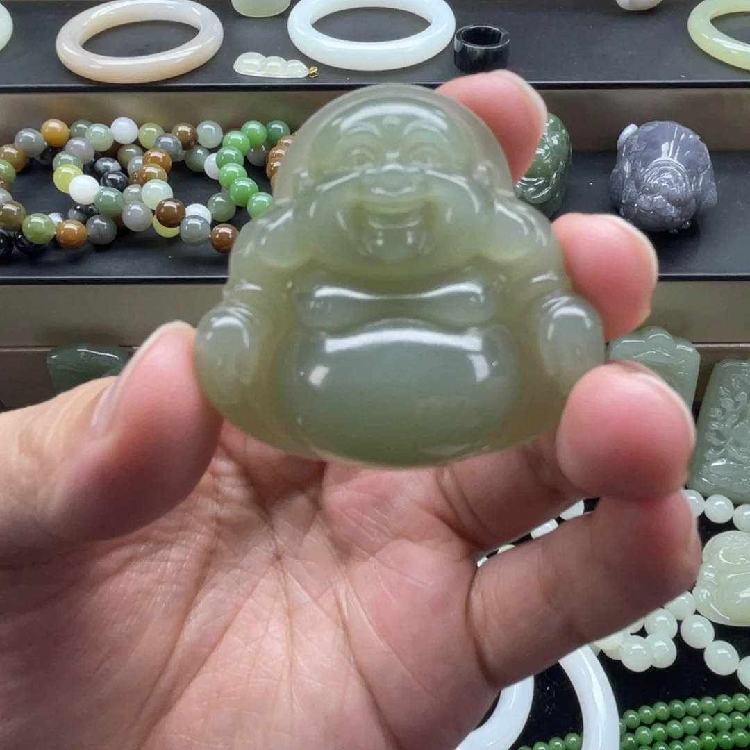 和田玉未镶嵌颈饰厚