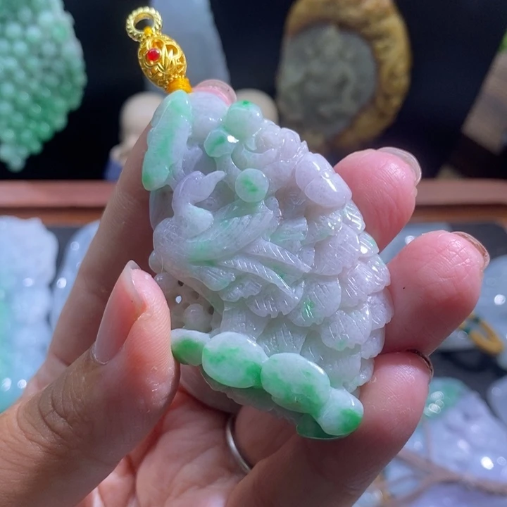 【闪购商品】颈饰钛钢翡翠凤凰