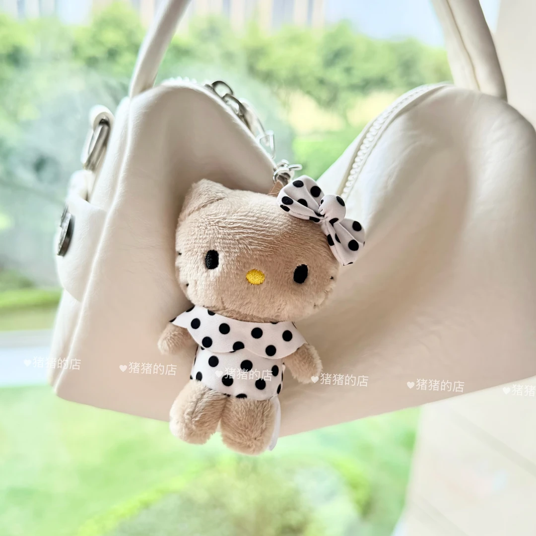 【日本限定】正品三丽鸥新款Me%联名第九弹黑皮白衣服波点kitty挂件