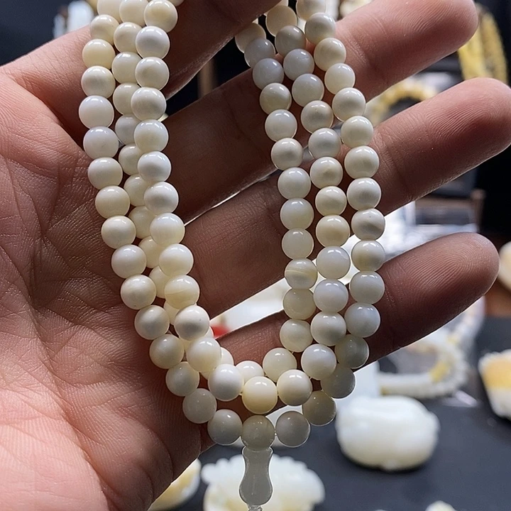 钰***～贝壳手串/手链06带黄