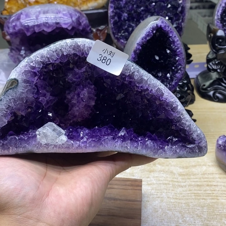 安***然未镶嵌紫晶大型摆件（非配饰）