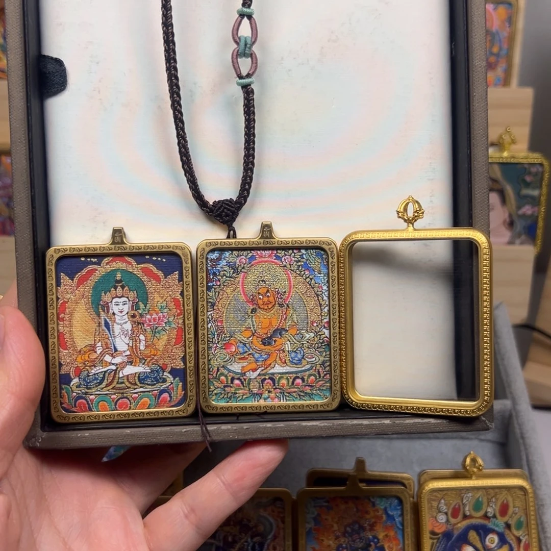 吊坠黄财神虚空藏菩萨双面铜壳唐卡
