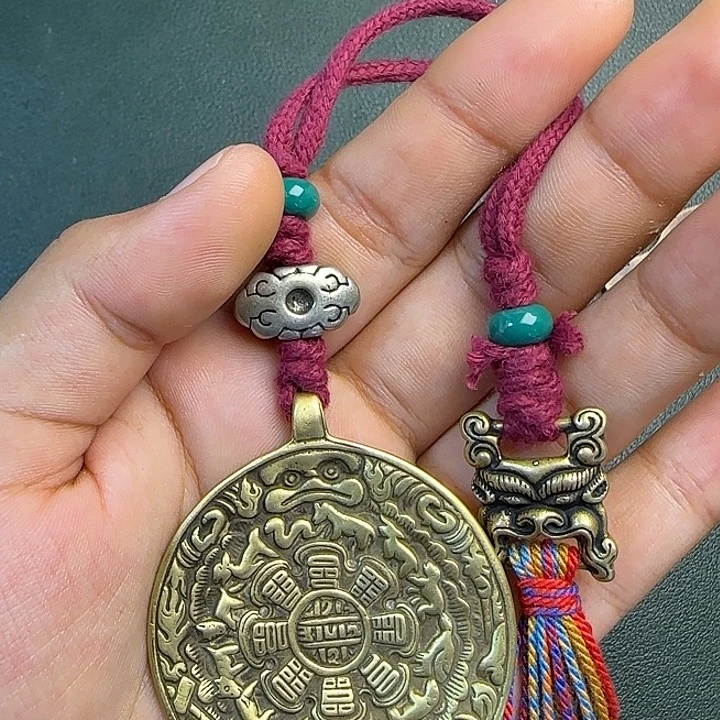 就***口铜铁合金类藏传工艺品九宫八卦
