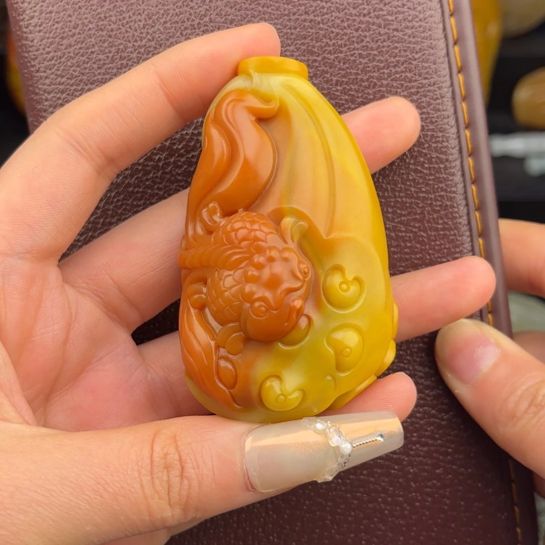 石英质玉手把件未镶嵌沽*斋