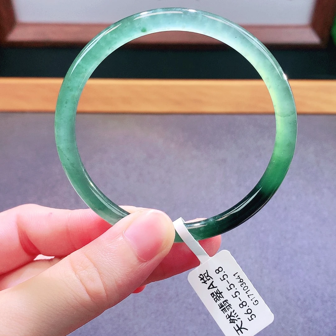 未镶嵌手镯翡翠天然翡翠