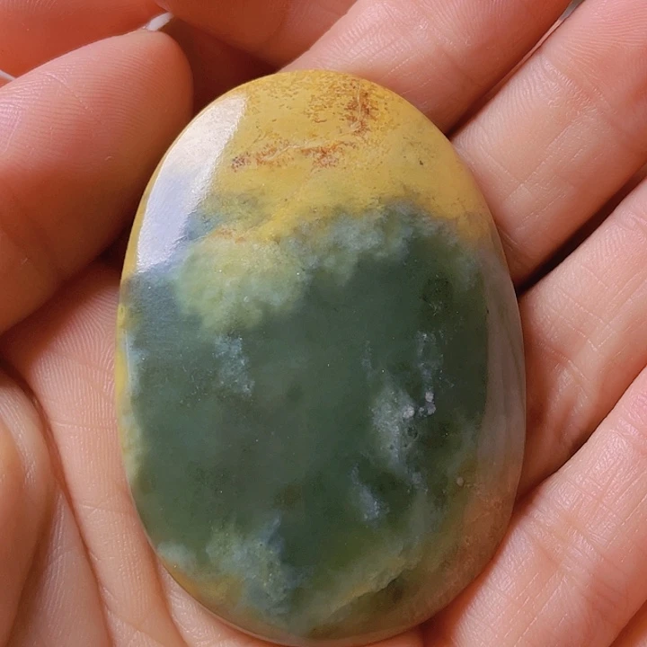 岫岩河磨玉（透闪石质玉）未镶嵌挂件雲*軒