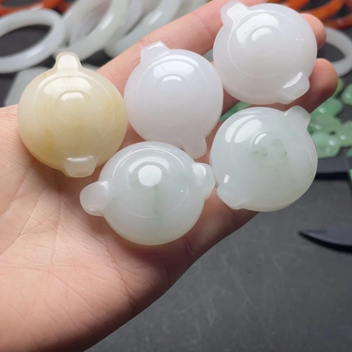 未镶嵌手链石英质玉