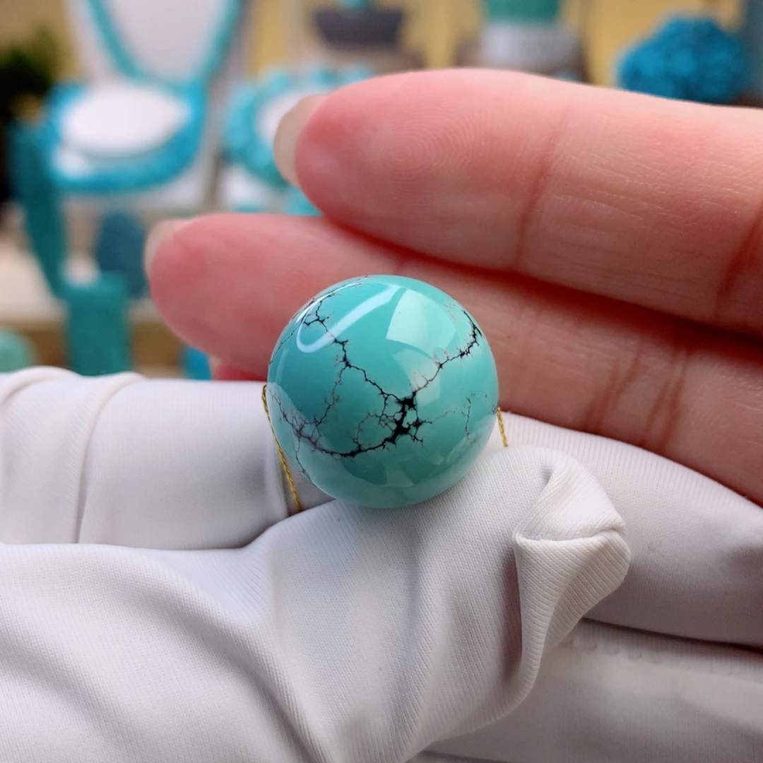 绿松石18K金镶嵌挂件