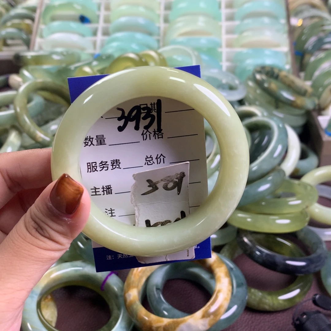 未镶嵌蛇纹石玉手镯3931
