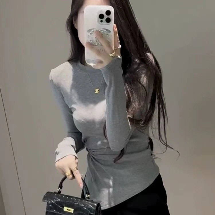 设计感圆领褶皱长袖内搭T恤女2025春季新款不规则修身打底衫上衣