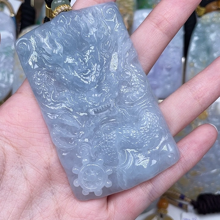 老***鼠翡翠未镶嵌颈饰天然缅料a货吊坠