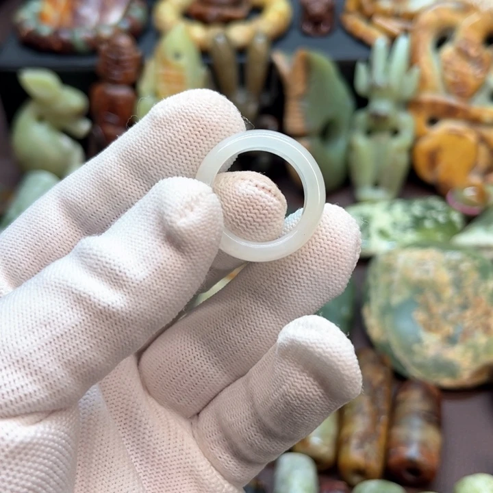 未镶嵌和田玉挂件游*民