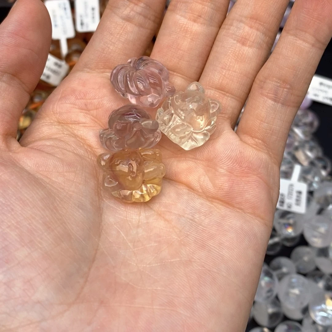 水晶手串未镶嵌1荧石小猫