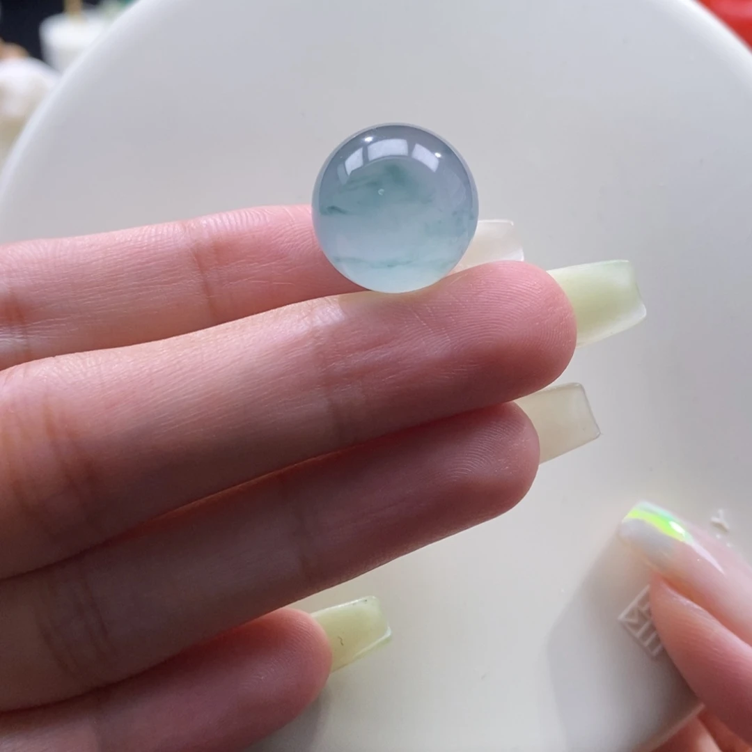 翡翠未镶嵌颈饰冰蓝底飘花大珠卡16.3