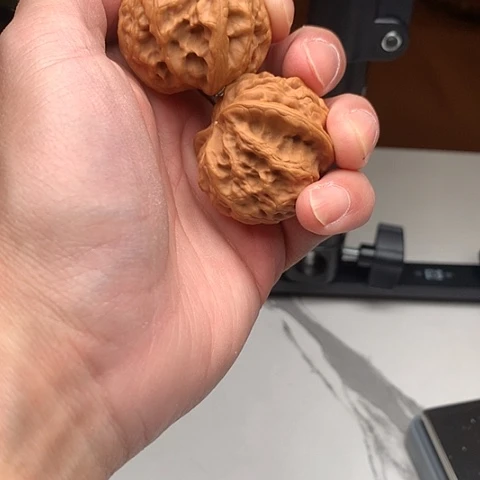 文玩核桃吊坠小****r昌闷26