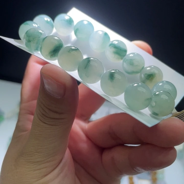 未镶嵌定制翡翠翡翠卡12+