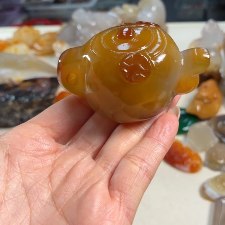 白***妮未镶嵌吊坠(不含链)玛瑙/玉髓
