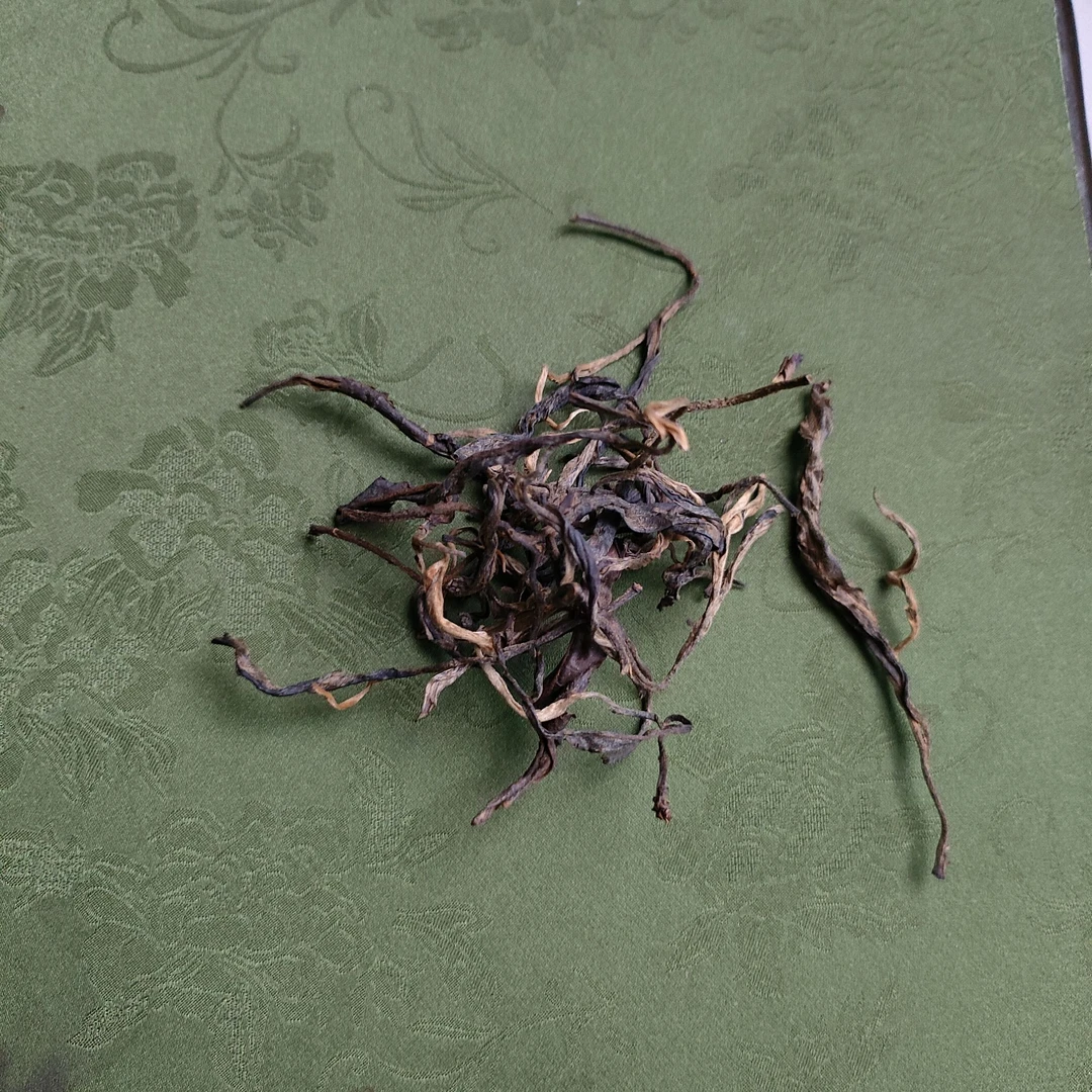 2013年 豆腐寨 古树老生茶 晒青毛茶 散茶【463】9-23 通用