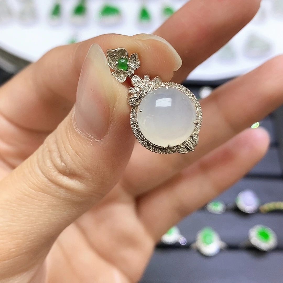 翡翠18K金镶嵌吊坠(不含链)