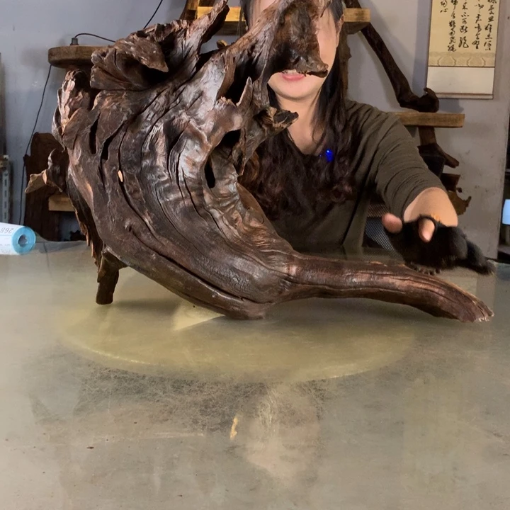 枭***神天然的云南紫柚木会黄水
