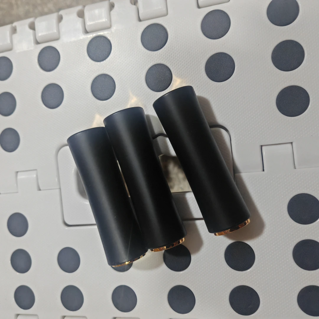 库库抢系列！L 小蛮腰口红 200 274 292 （2603）