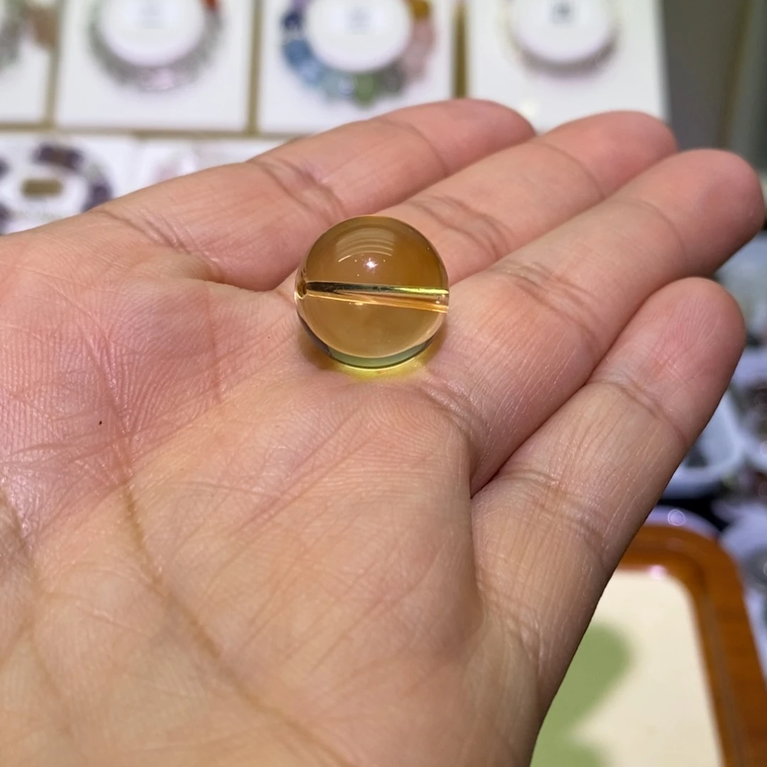 水晶手串未镶嵌黄水晶