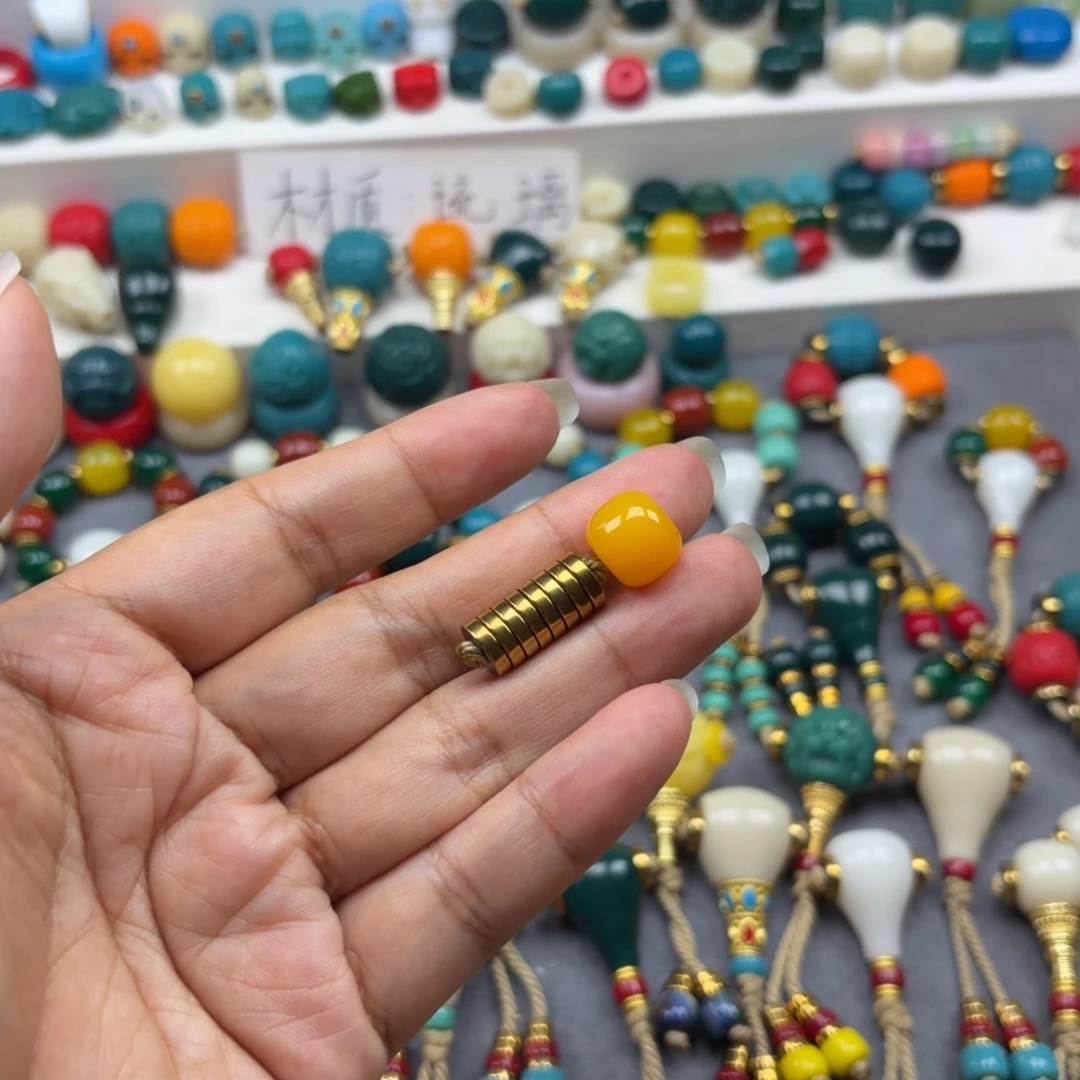 达***W琉璃卡11的黄色老型单珠➕1组隔片
