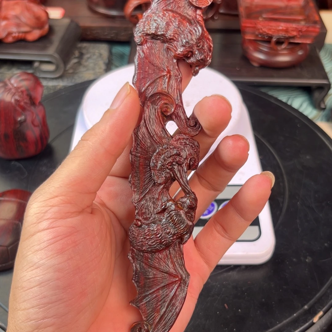 忘***情印度小叶紫檀手把件