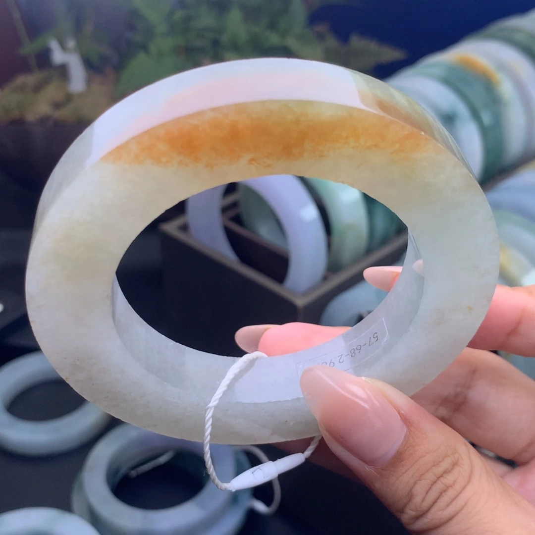 未镶嵌手镯不退不换定制翡翠