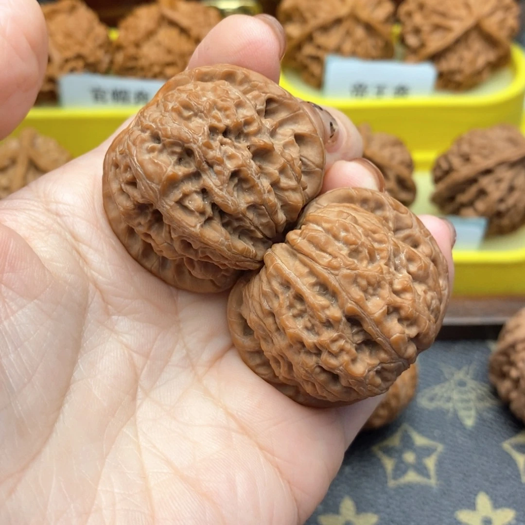 A****把件文玩核桃599号血麒麟