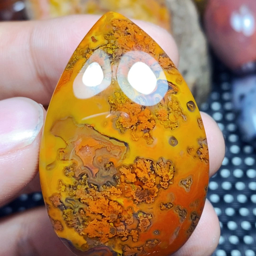 未镶嵌吊坠(不含链)玛瑙/玉髓?****?