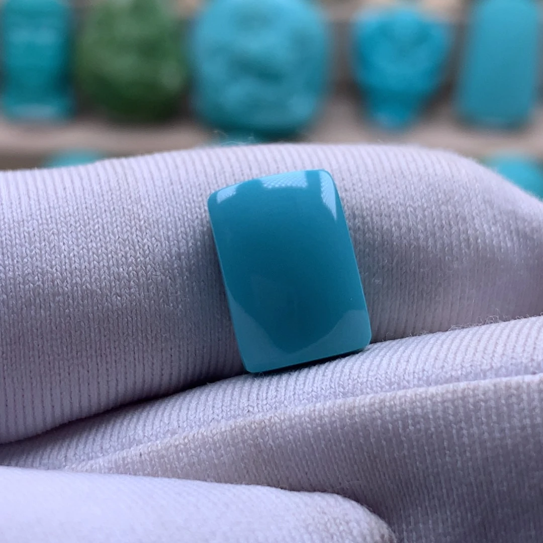 未镶嵌绿松石珠宝奇石