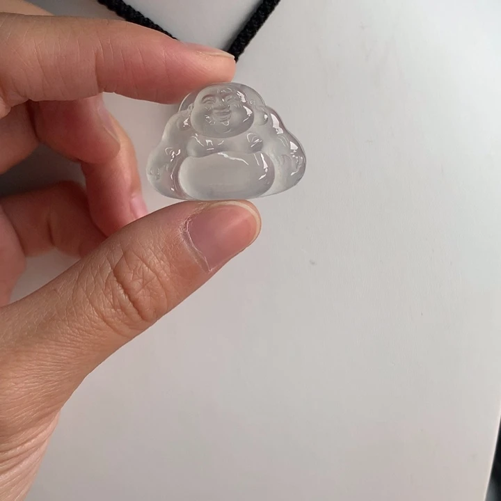 翡翠挂件未镶嵌….