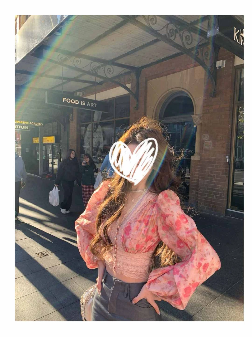 浪漫蕾丝拼接掐腰雪纺衬衫女初秋小个子修身v领温柔气质短款上衣