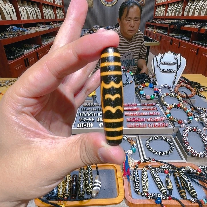 未镶嵌玛瑙/玉髓珠宝奇石
