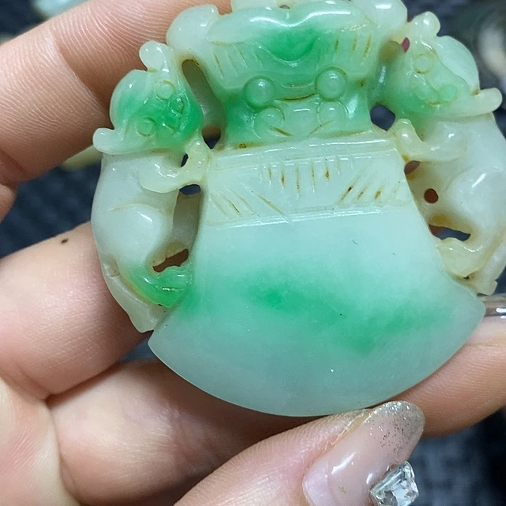 吊坠紫金钵盂菩提